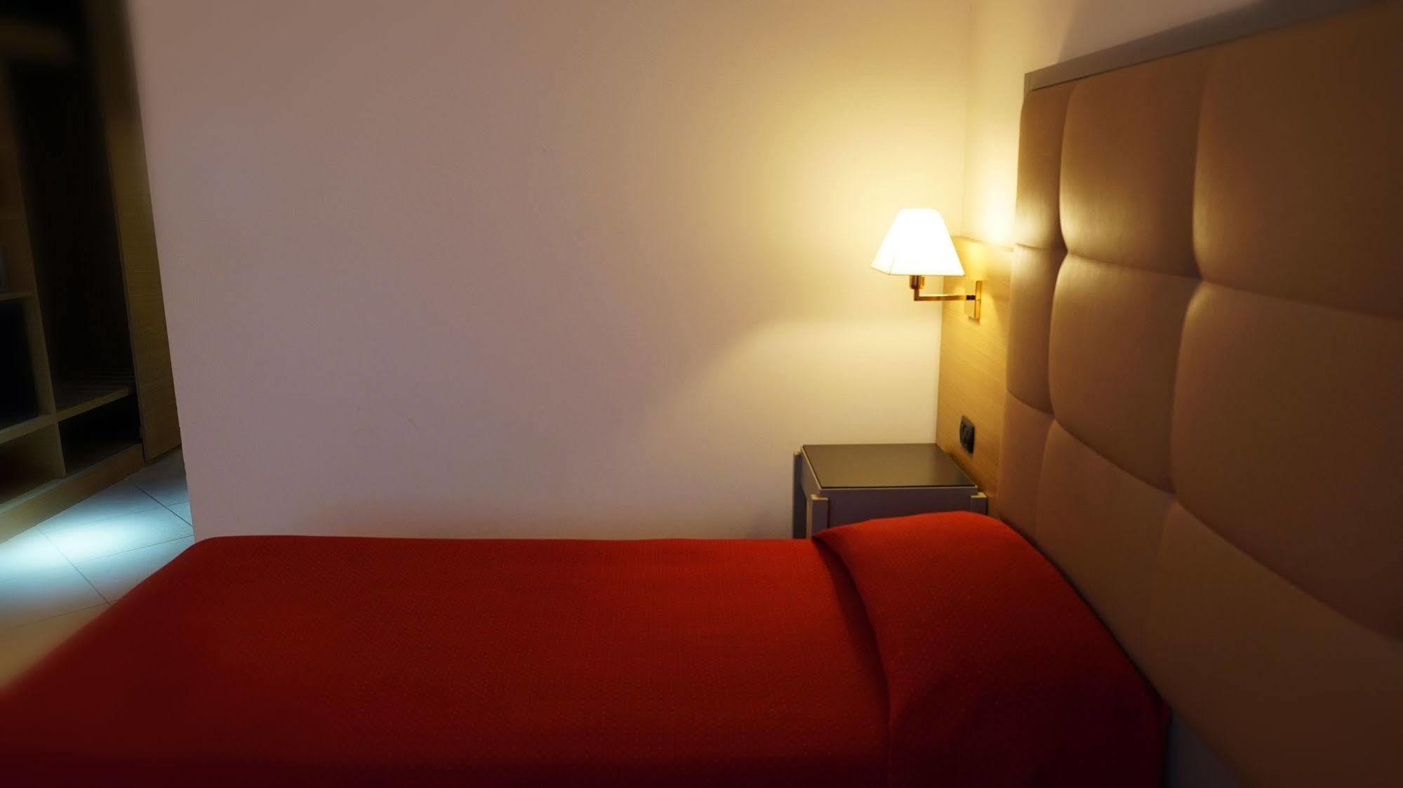 Garden Hotel アレッツォ エクステリア 写真