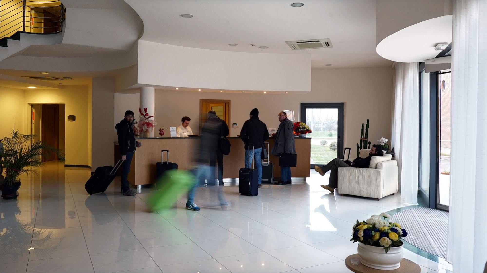 Garden Hotel アレッツォ エクステリア 写真